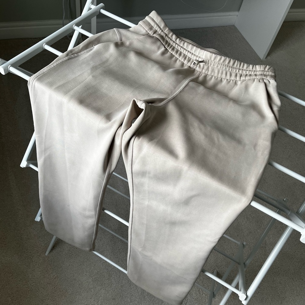 LULULEMON SOFTSTREME PANTS